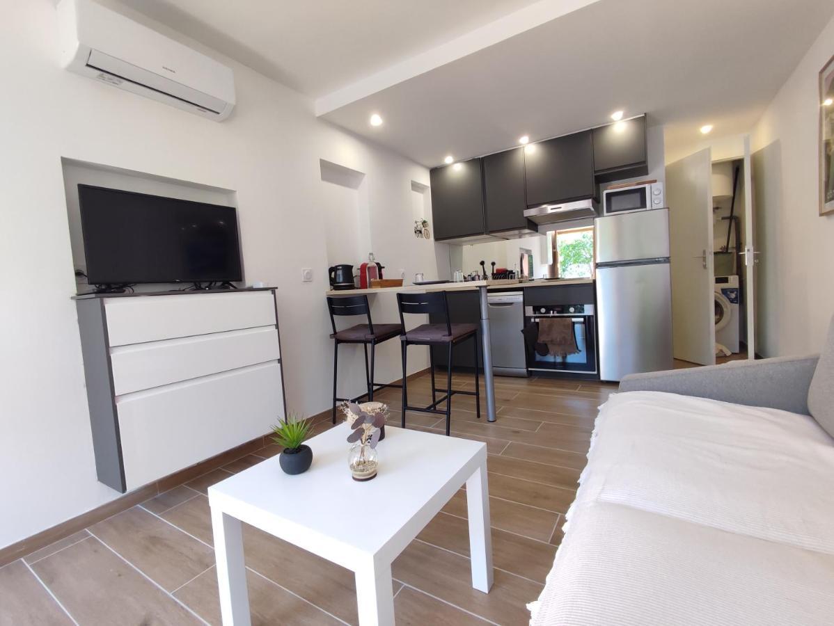 Charmant Studio Lavandou - 500M Plage Le Lavandou Eksteriør bilde